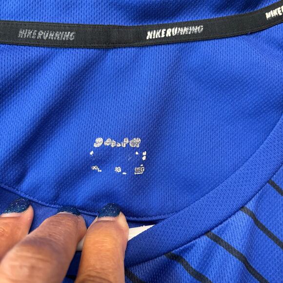 Nike Dri-FIT Men’s Running Shirt Blue Striped 2XL Athletic Training Tee Swoosh - Picture 3 of 13